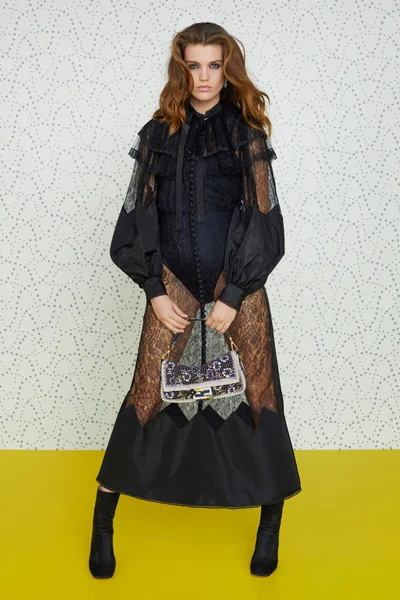 Look 45